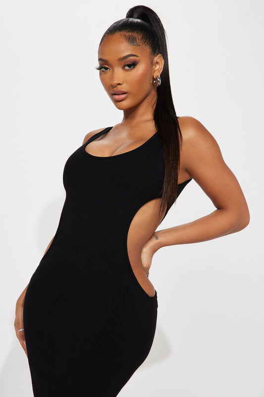 Kalia Snatched Midi Dress - Black